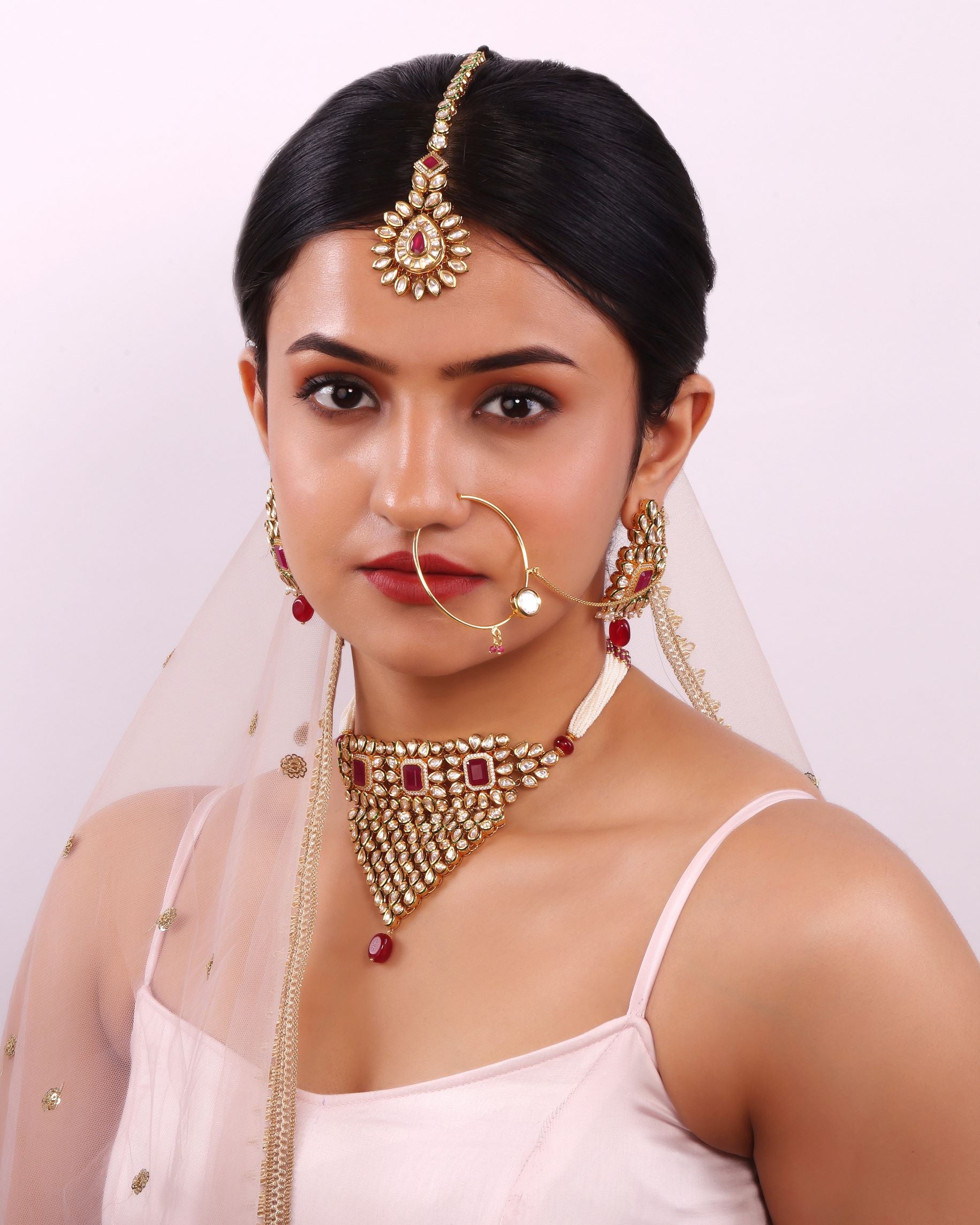 Top 10 must have Bridal Kundan Jewellery on your wedding day