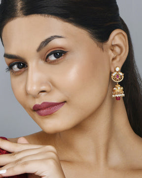Ishya Kundan Earrings