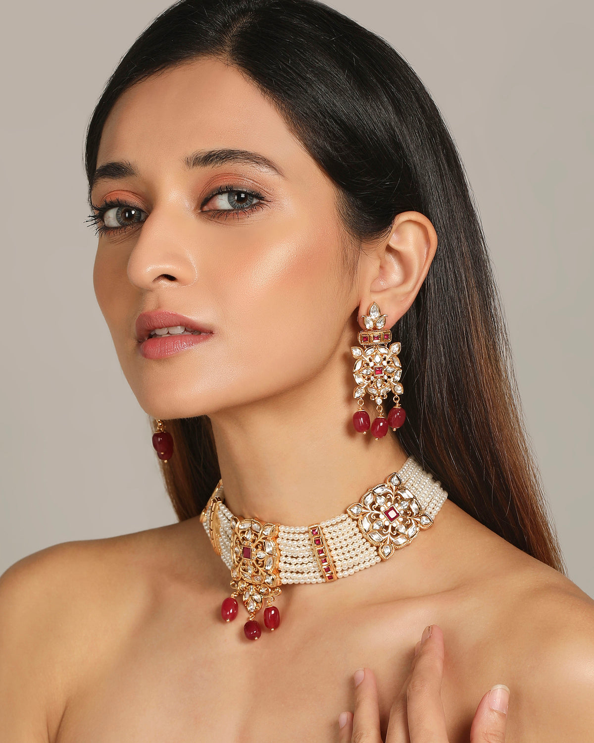 Varg Moti Choker Set