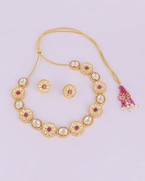 Meira Kundan Necklace Set