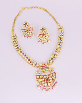 Maya Kundan Necklace Set