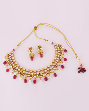 Zaira Kundan Necklace Set