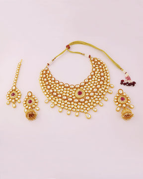 Bridal Hasli Kundan Set