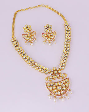 Maya Kundan Necklace Set