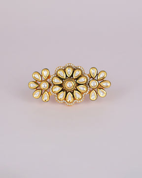 Tres Fleur Kundan Ring