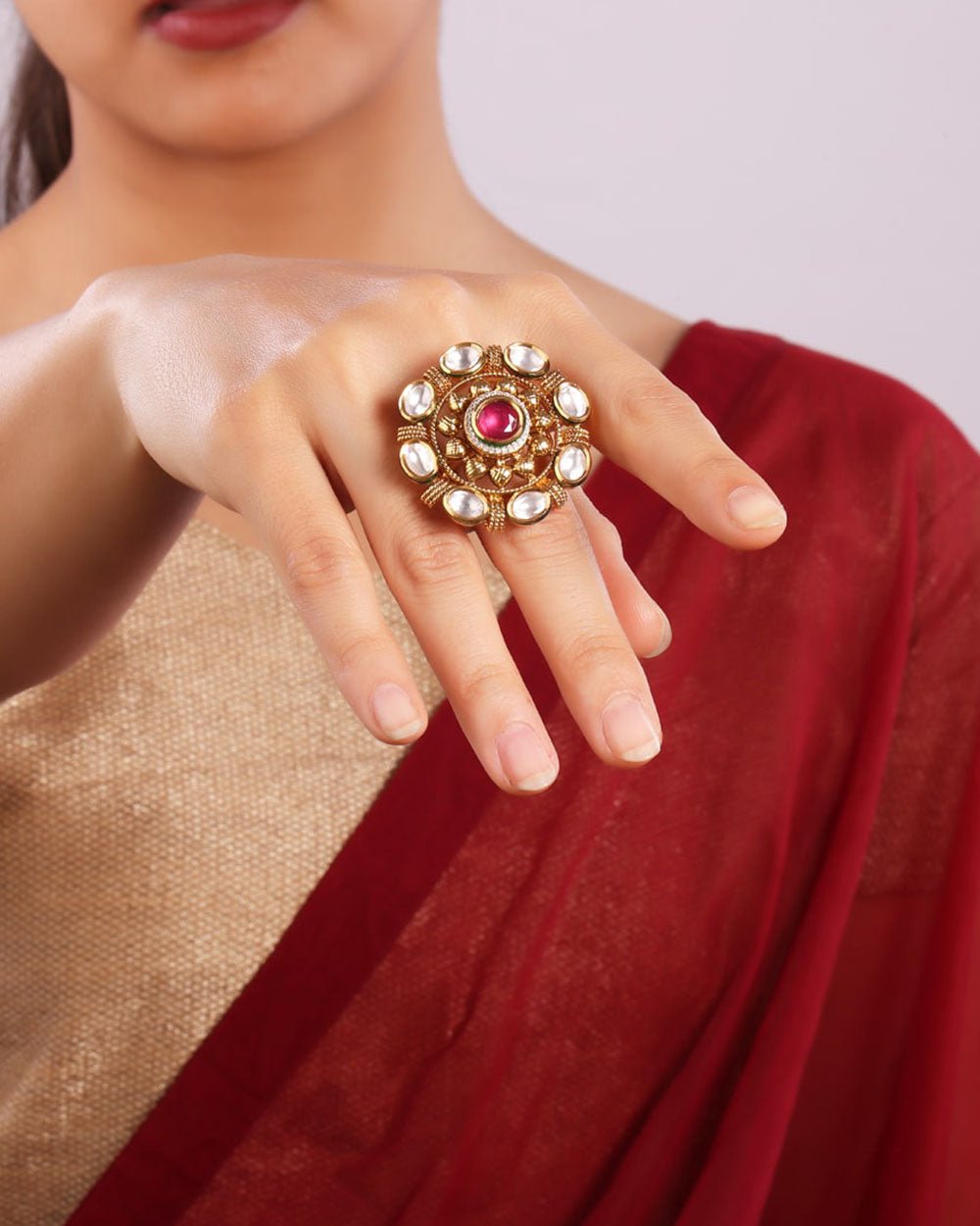 Antique Fleur Kundan ring