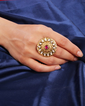 Antique Petal Kundan Ring