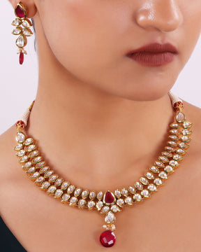 Classic Paan Necklace Set