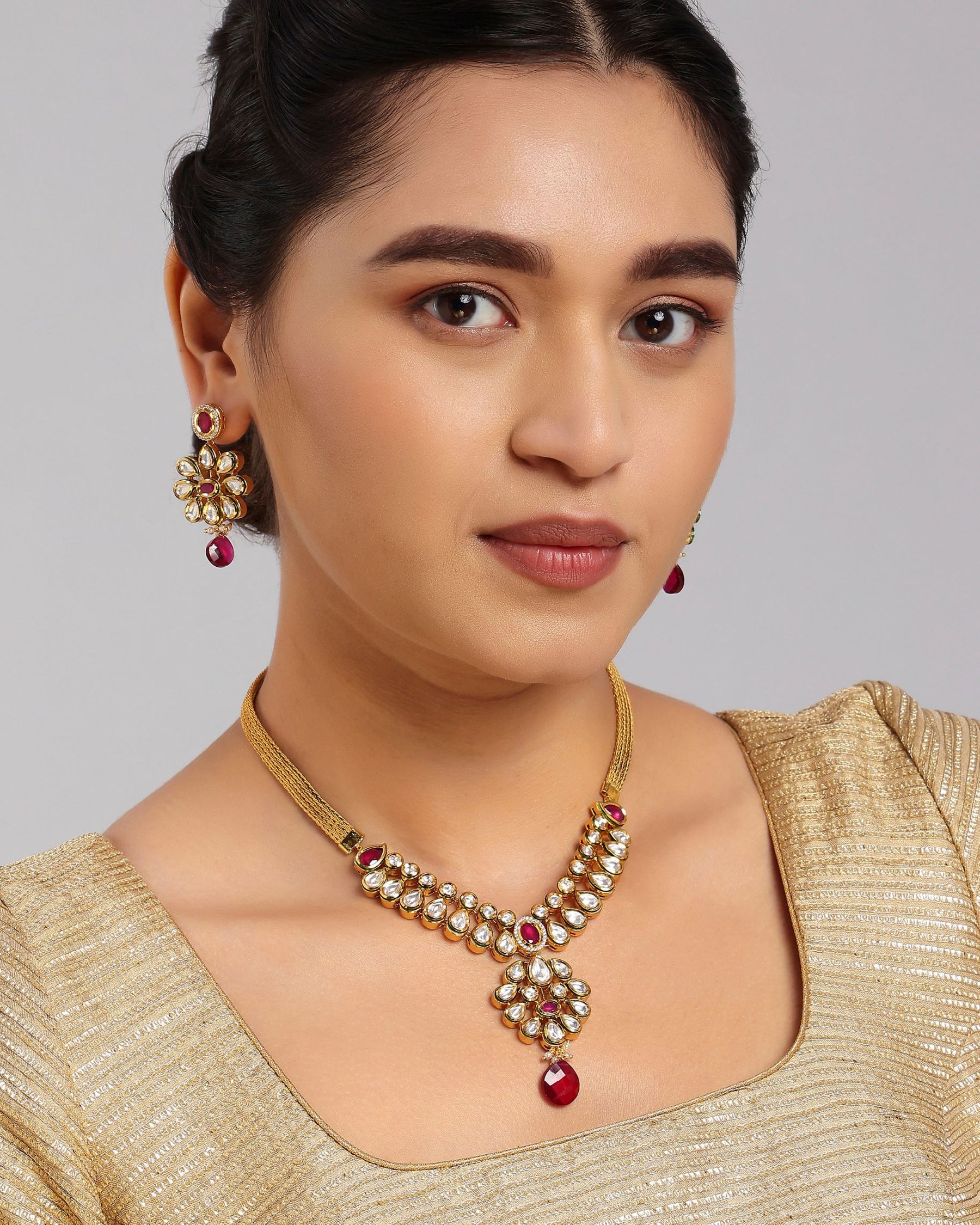 Nysa Chain Necklace Set