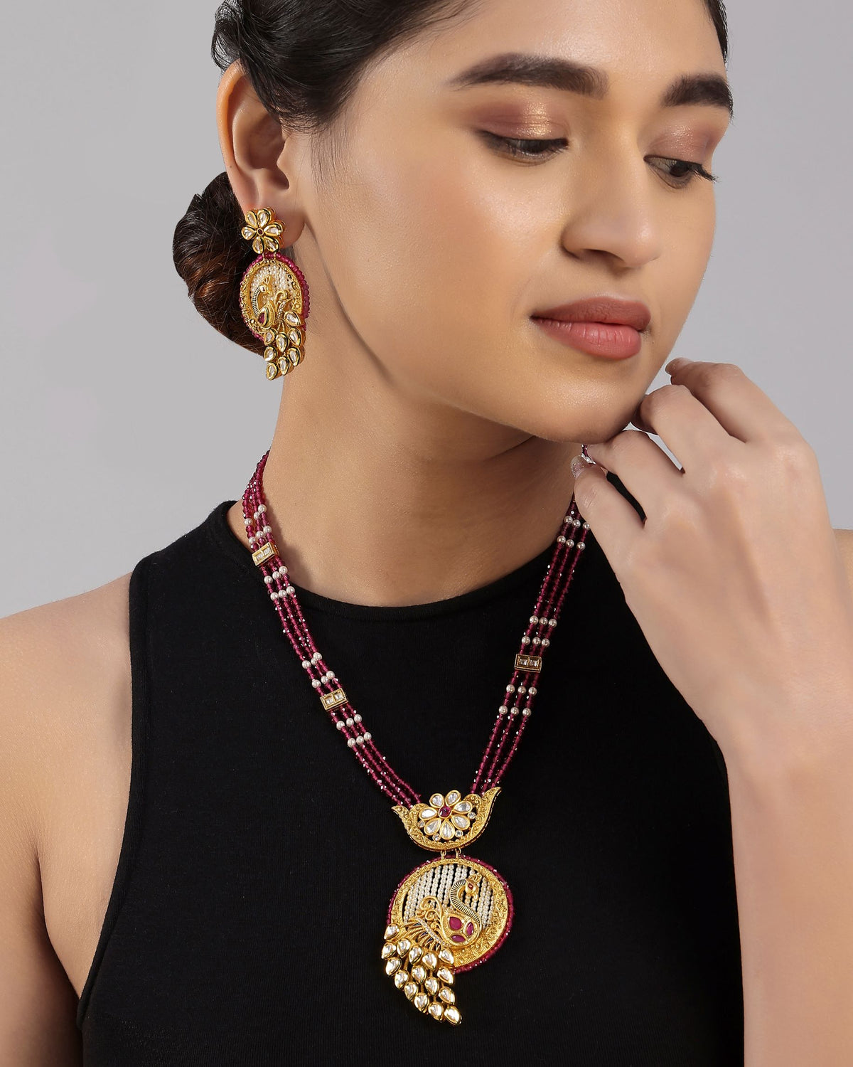 Moti Mor Pendant Set