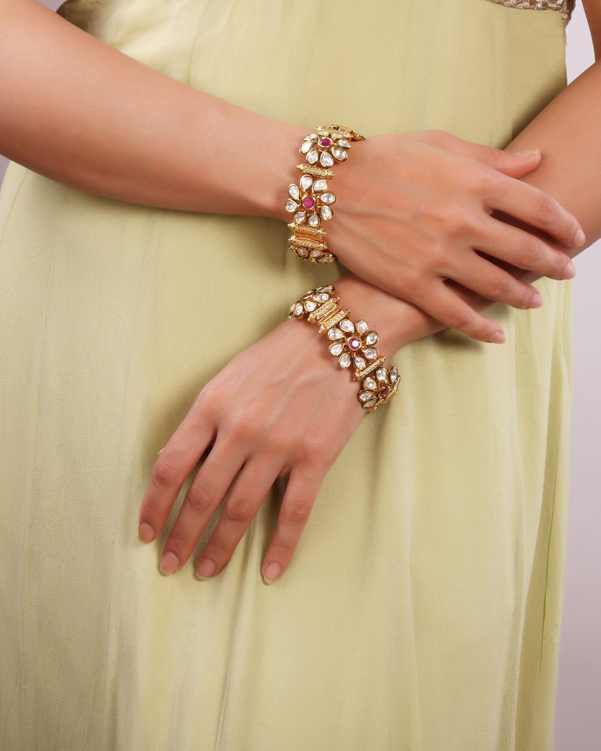 Floral Gold Kundan Bangles 